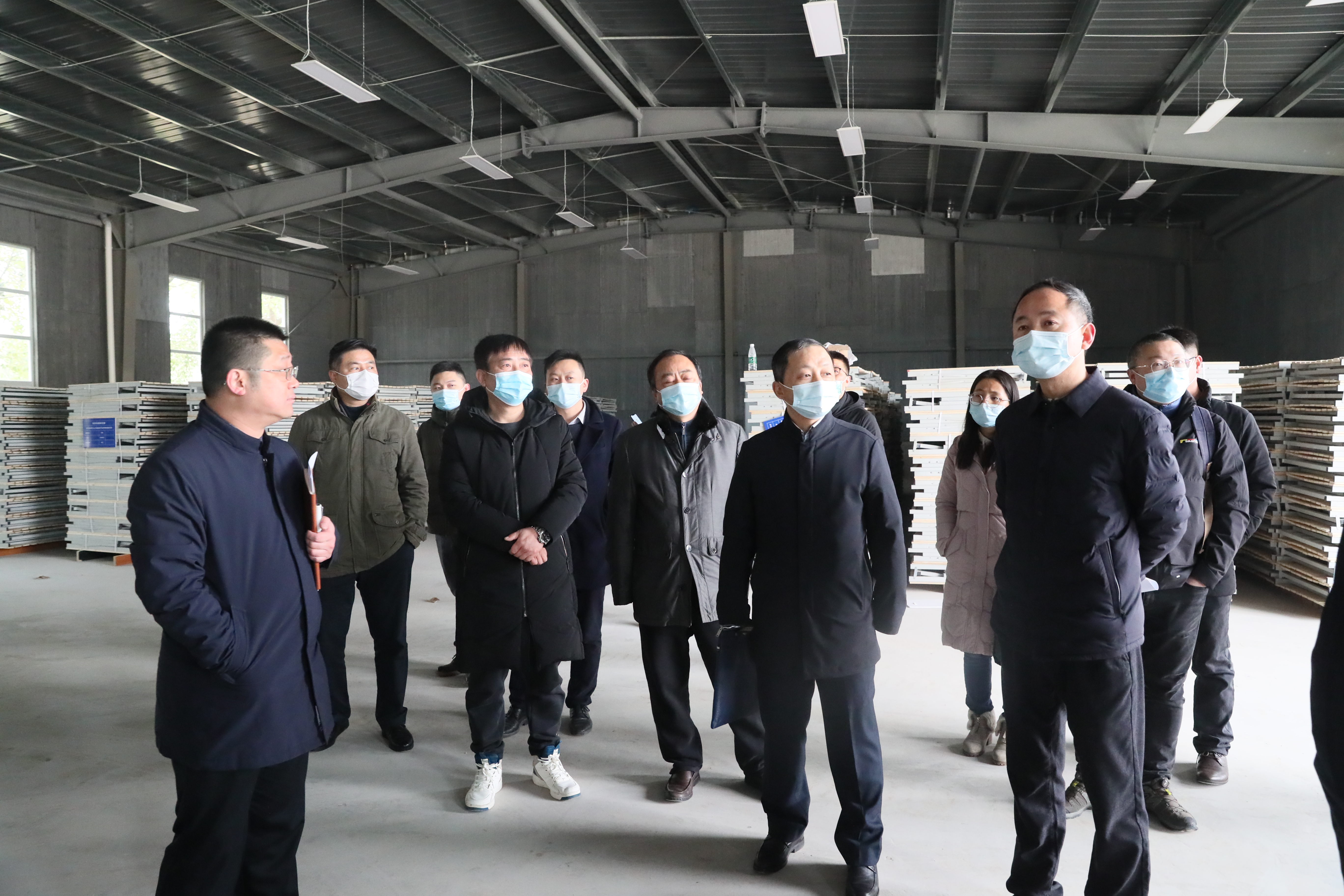 市紀(jì)委監(jiān)委派駐市城建局紀(jì)檢監(jiān)察組調(diào)研武漢體育中心平戰(zhàn)結(jié)合改造項(xiàng)目(圖2) 市紀(jì)委監(jiān)委派駐市城建局紀(jì)檢監(jiān)察組調(diào)研武漢體育中心平戰(zhàn)結(jié)合改造項(xiàng)目(圖2)