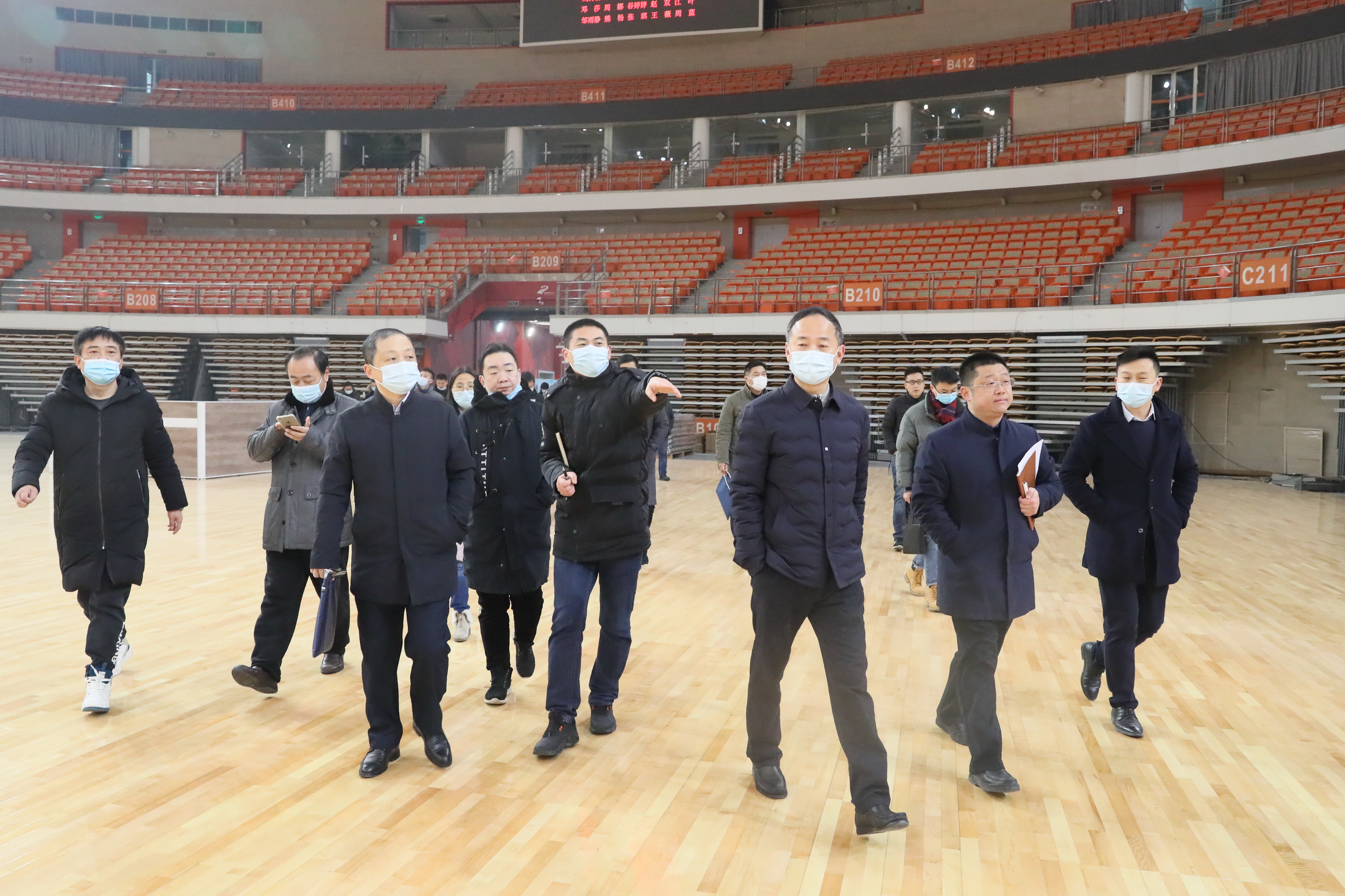 市紀(jì)委監(jiān)委派駐市城建局紀(jì)檢監(jiān)察組調(diào)研武漢體育中心平戰(zhàn)結(jié)合改造項(xiàng)目(圖4) 市紀(jì)委監(jiān)委派駐市城建局紀(jì)檢監(jiān)察組調(diào)研武漢體育中心平戰(zhàn)結(jié)合改造項(xiàng)目(圖4)