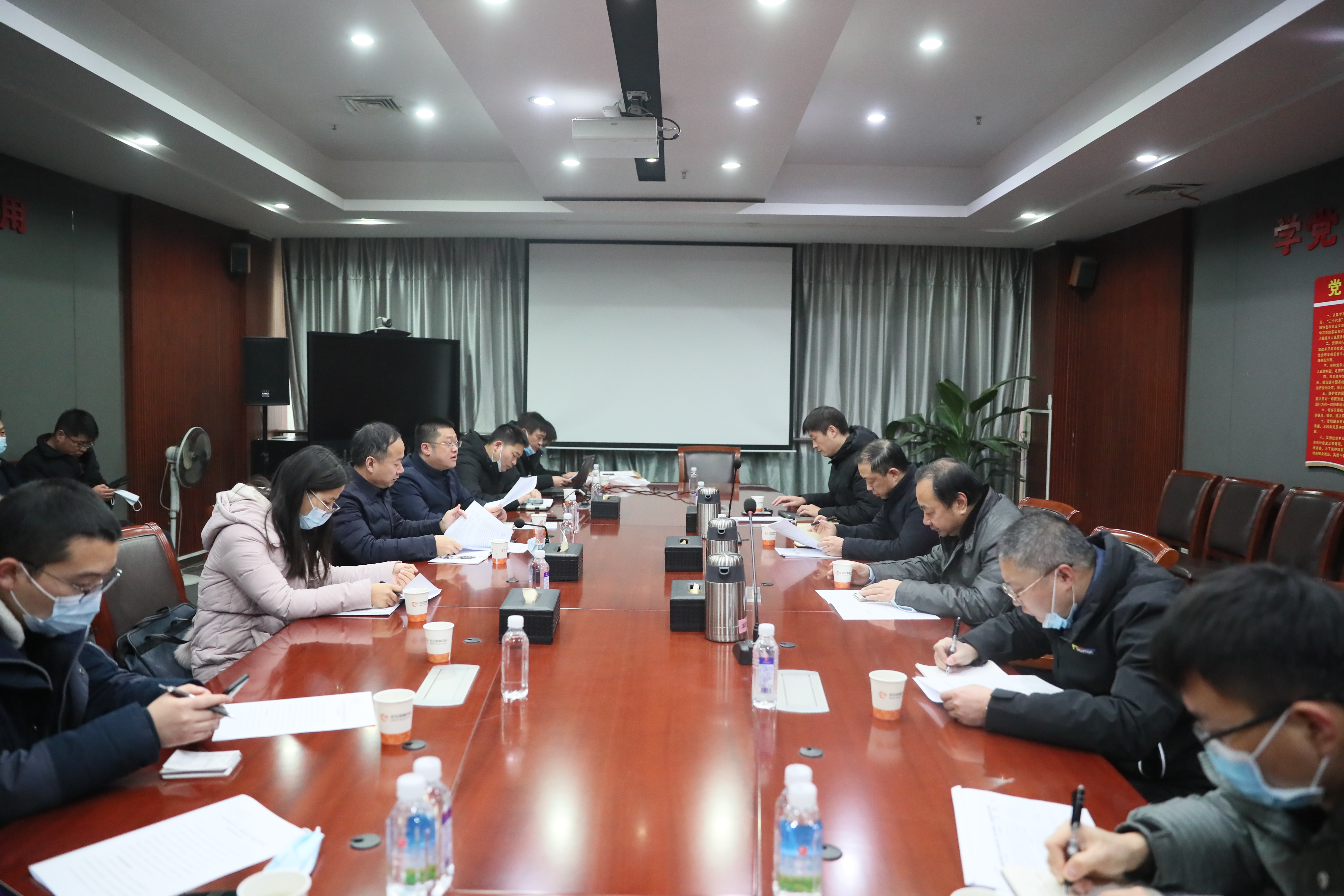 市紀(jì)委監(jiān)委派駐市城建局紀(jì)檢監(jiān)察組調(diào)研武漢體育中心平戰(zhàn)結(jié)合改造項(xiàng)目(圖6) 市紀(jì)委監(jiān)委派駐市城建局紀(jì)檢監(jiān)察組調(diào)研武漢體育中心平戰(zhàn)結(jié)合改造項(xiàng)目(圖6)