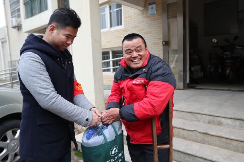 武漢體育中心開展“國際志愿者日”主題活動(圖2) 武漢體育中心開展“國際志愿者日”主題活動(圖2)