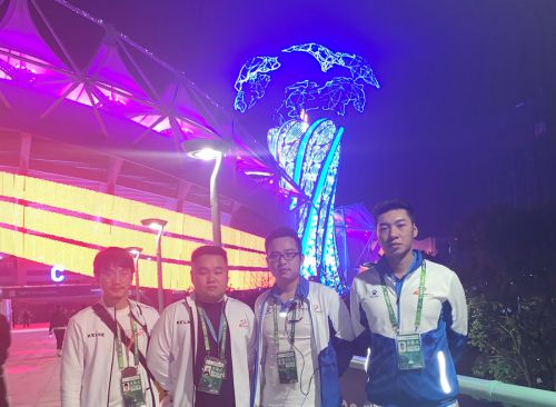 他為軍運(yùn)護(hù)航 ——記武漢體育中心軍運(yùn)會主場館安保負(fù)責(zé)人蔣龍(圖8) 他為軍運(yùn)護(hù)航 ——記武漢體育中心軍運(yùn)會主場館安保負(fù)責(zé)人蔣龍(圖8)