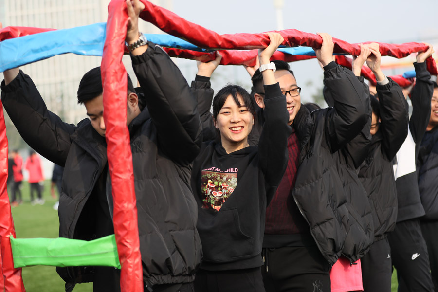 我區(qū)舉辦職工趣味運動會 武漢體育中心獲得佳績(圖4) 我區(qū)舉辦職工趣味運動會 武漢體育中心獲得佳績(圖4)